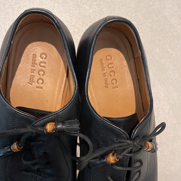 Gucci men size 7.5 used black dress shoes with straps with bead and tassel ends - Picture 2 of 9